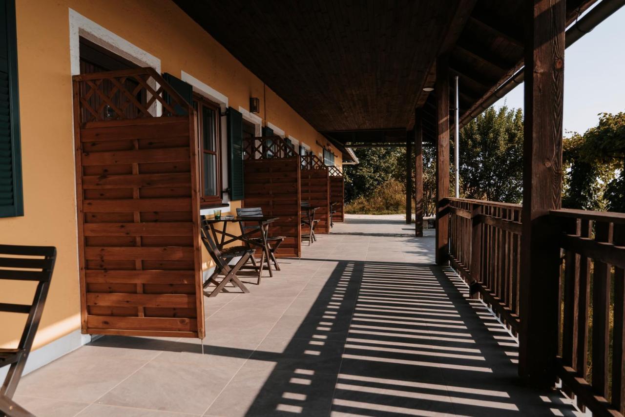 Отель Stupperhof Китцекк-им-Заузаль Экстерьер фото
